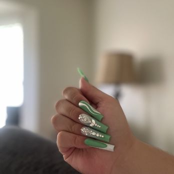 Nail Psychic - Set by Henry - Nail Salons Near Me - Rancho Cucamonga, California Nail Psychic - Set by Henry - Nail Salons Near Me - Rancho Cucamonga, California