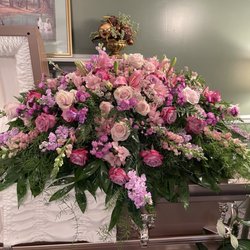 Dwight's Funeral Home - Floral Spray