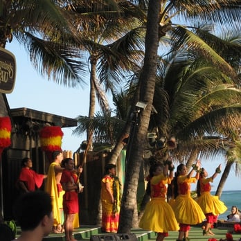 Germaine's Luau - Hawaiian Near Me - Kapolei, Hawaii