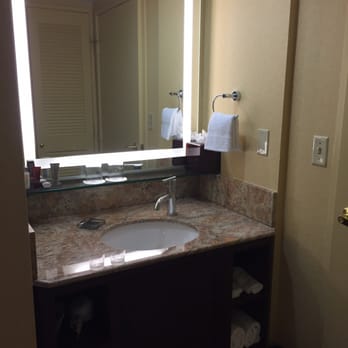 Long Beach Marriott - Hotels Near Me - Long Beach, California Long Beach Marriott - Hotels Near Me - Long Beach, California