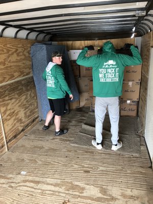 10 Men Movers LLC