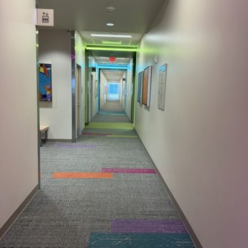 Phoenix Children's Hospital - Arrowhead Campus - Hallway - Hospitals Near Me - Glendale, Arizona Phoenix Children's Hospital - Arrowhead Campus - Hallway - Hospitals Near Me - Glendale, Arizona
