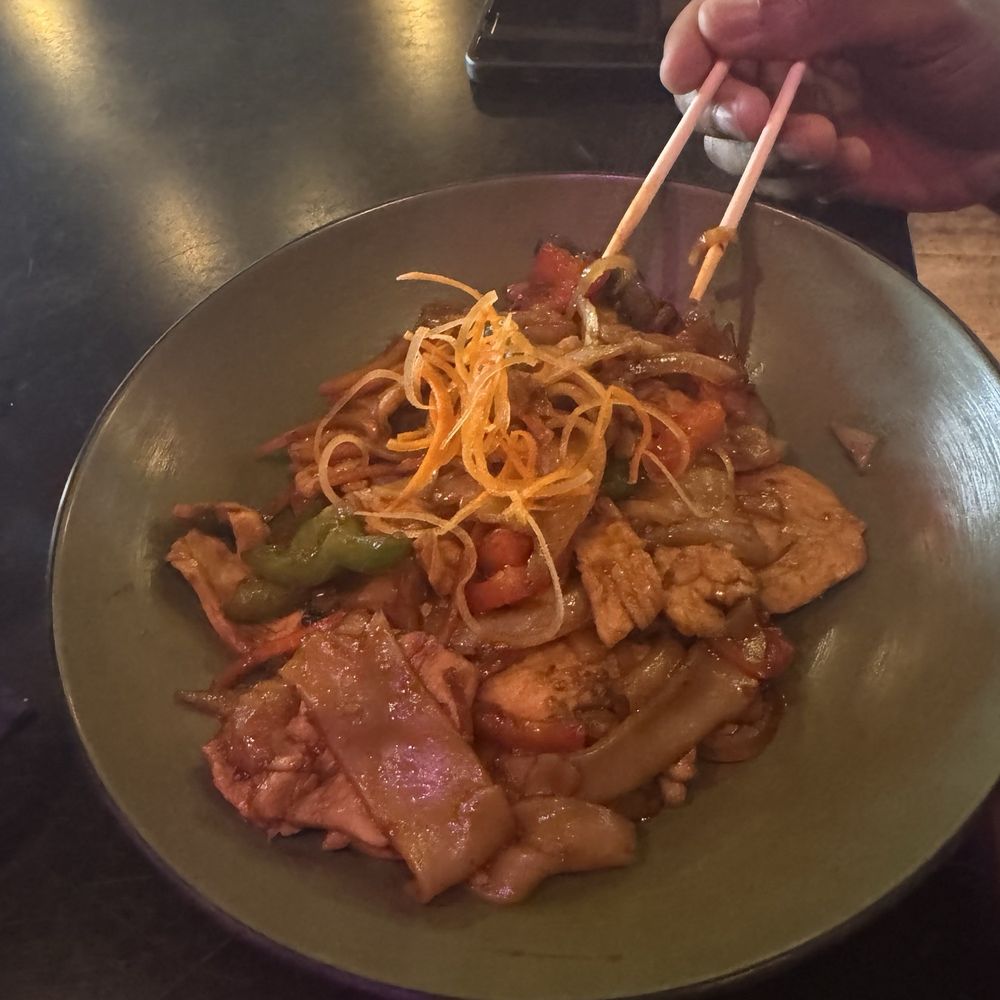 Bendi Wok n' Bar - Drunken Noodle - Asian Fusion Near Me - Columbus, Ohio
