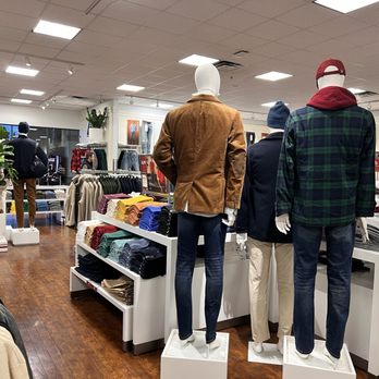 Tommy Hilfiger - Jackets, hats, sweaters - Men's Clothing Near Me - Camarillo, California