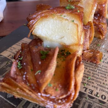 Farmhouse Cafe - #potatomille-feuille - Breakfast & Brunch Near Me - Honolulu, Hawaii Farmhouse Cafe - #potatomille-feuille - Breakfast & Brunch Near Me - Honolulu, Hawaii