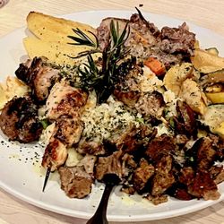 Mana Greek Fusion - Mana Platter