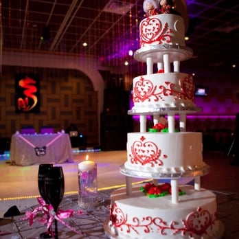 Paris Bakery - My wedding cake! Exactly how I envisioned it! Alternating flavors of mocha rum and strawberry shortcake! - Bakeries Near Me - Arlington, Texas Paris Bakery - My wedding cake! Exactly how I envisioned it! Alternating flavors of mocha rum and strawberry shortcake! - Bakeries Near Me - Arlington, Texas