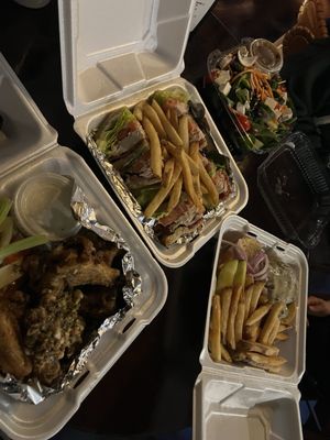 1518 Bar & Grill by null