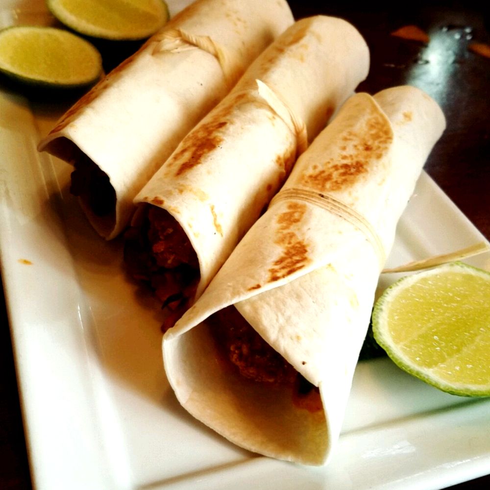 El Vez - Mahi Mahi tacos.... it originally comes with only 2 but our waitress requested a 3rd one for us (we and a party of 3) delicious! - Mexican Near Me - Philadelphia, Pennsylvania