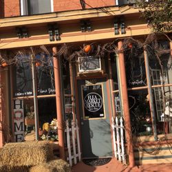 Flea Market Rescue - Storefront