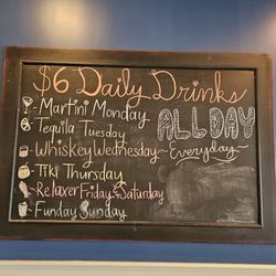 Ruby Tuesday - Drink specials