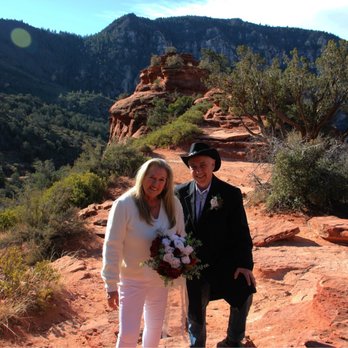 Sedona Destination Weddings - Wedding vow renewal - Wedding Planning Near Me - Sedona, Arizona Sedona Destination Weddings - Wedding vow renewal - Wedding Planning Near Me - Sedona, Arizona