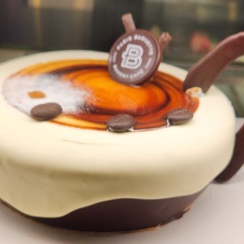 Paris Baguette - Cappuccino cake. - Coffee & Tea Near Me - Chino Hills, California Paris Baguette - Cappuccino cake. - Coffee & Tea Near Me - Chino Hills, California