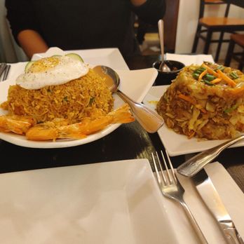 Sigiri - Vegetarian Koththu Roti on the right, I forget what the left dish was. - Sri Lankan Near Me - New York, New York