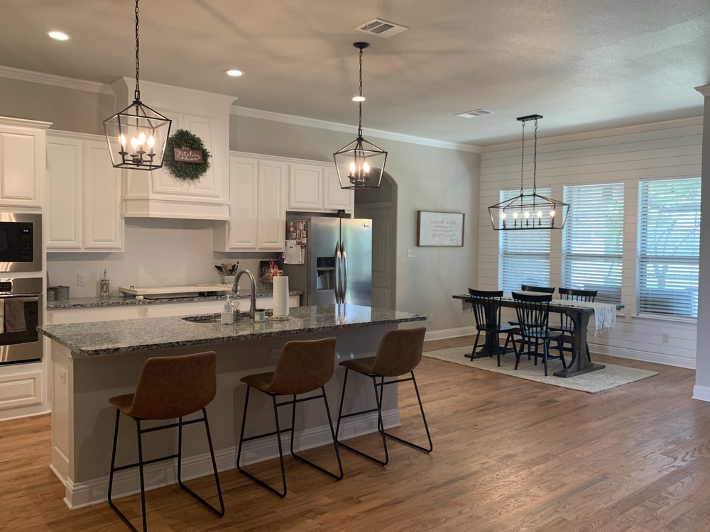 Slide of J's Custom Works