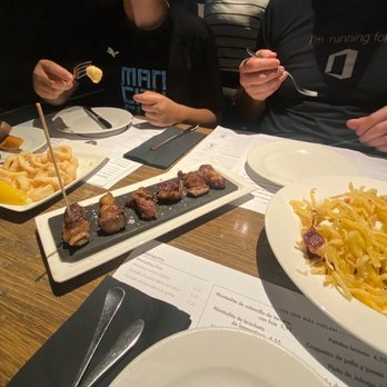 Ciutat Comtal - Tapas Bars Near Me - Barcelona, B