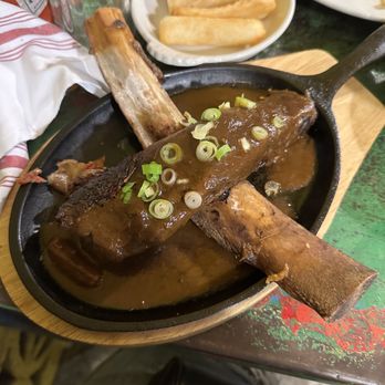 Miss Favela - Costella No Bafo, 7.5/10 - Brazilian Near Me - Brooklyn, New York