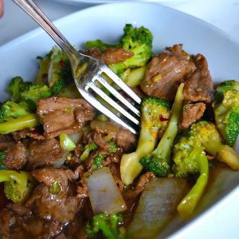 Sambal - Beef and broccoli - Thai Near Me - Irvington, New York