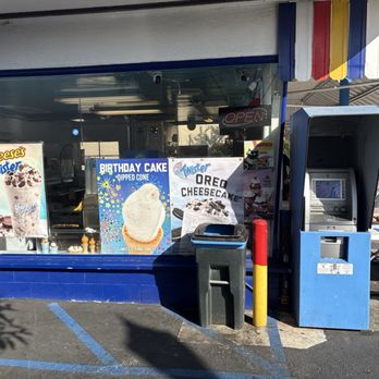 Fosters Freeze - Ice Cream & Frozen Yogurt Near Me - Torrance, California Fosters Freeze - Ice Cream & Frozen Yogurt Near Me - Torrance, California