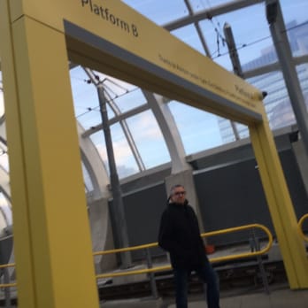Victoria Metrolink - Metro Stations Near Me - Manchester, XGM