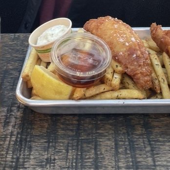 Hook Fish - Fish and chips - Seafood Near Me - San Francisco, California Hook Fish - Fish and chips - Seafood Near Me - San Francisco, California