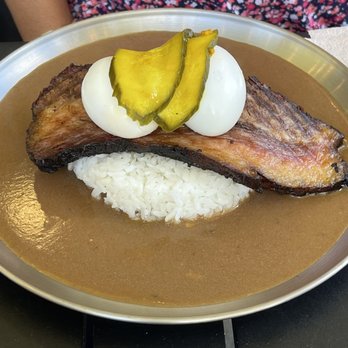 Easy ‘Que - Loco Moco with 2 7-minute eggs and beef brisket. - Barbeque Near Me - Kailua, Hawaii