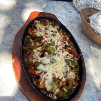 Amores - Chicken fajitas - Mexican Near Me - Claremont, California Amores - Chicken fajitas - Mexican Near Me - Claremont, California