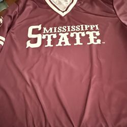 Maroon & Co