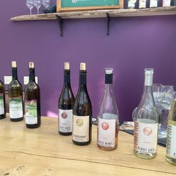 Vinnie Fera Wine