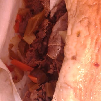 Snappy Dog - Italian beef sandwich with hot peppers - Hot Dogs Near Me - Chicago, Illinois