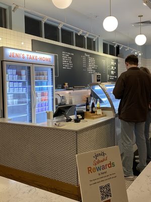 Jeni's Splendid Ice Creams by null