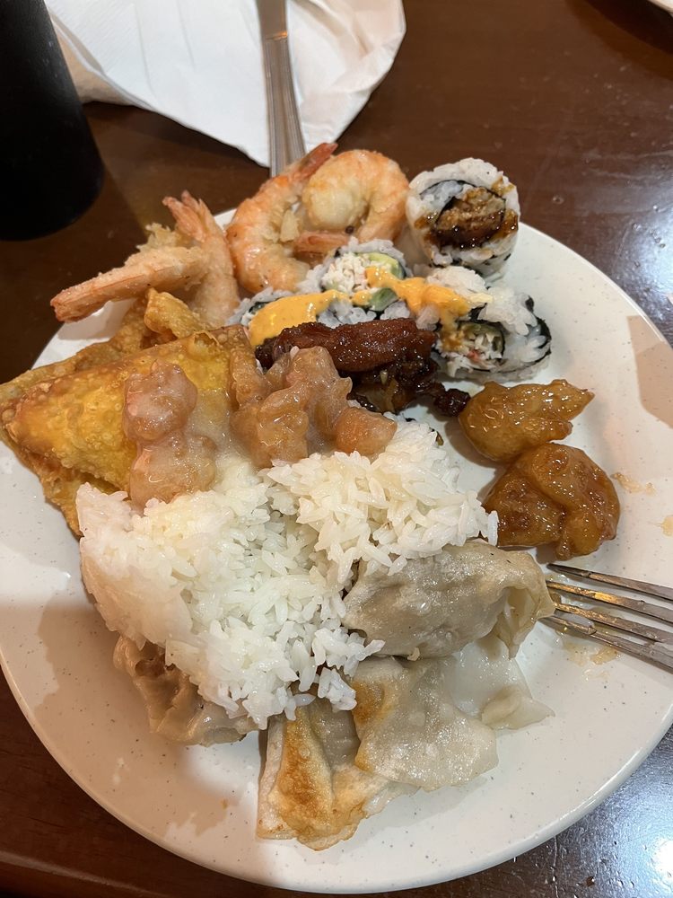Food from Hong Kong Buffet
