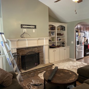 AMG Painters - Picture of the living room - Painters Near Me