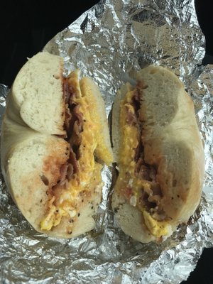 Pop’s Bagel Shop by null