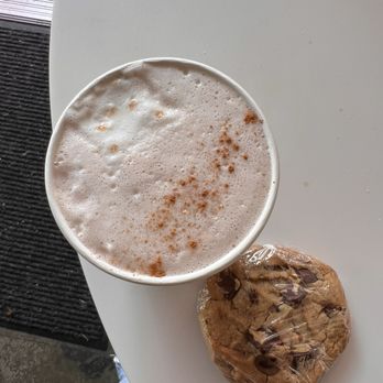 Black Diamond Cafe - Chai Latte - Coffee & Tea Near Me - Emeryville, California
