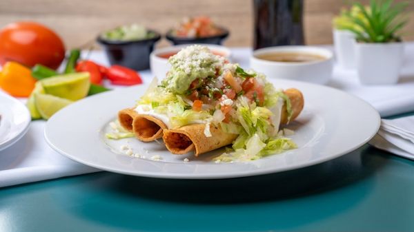 Los Arbolitos #2 by null