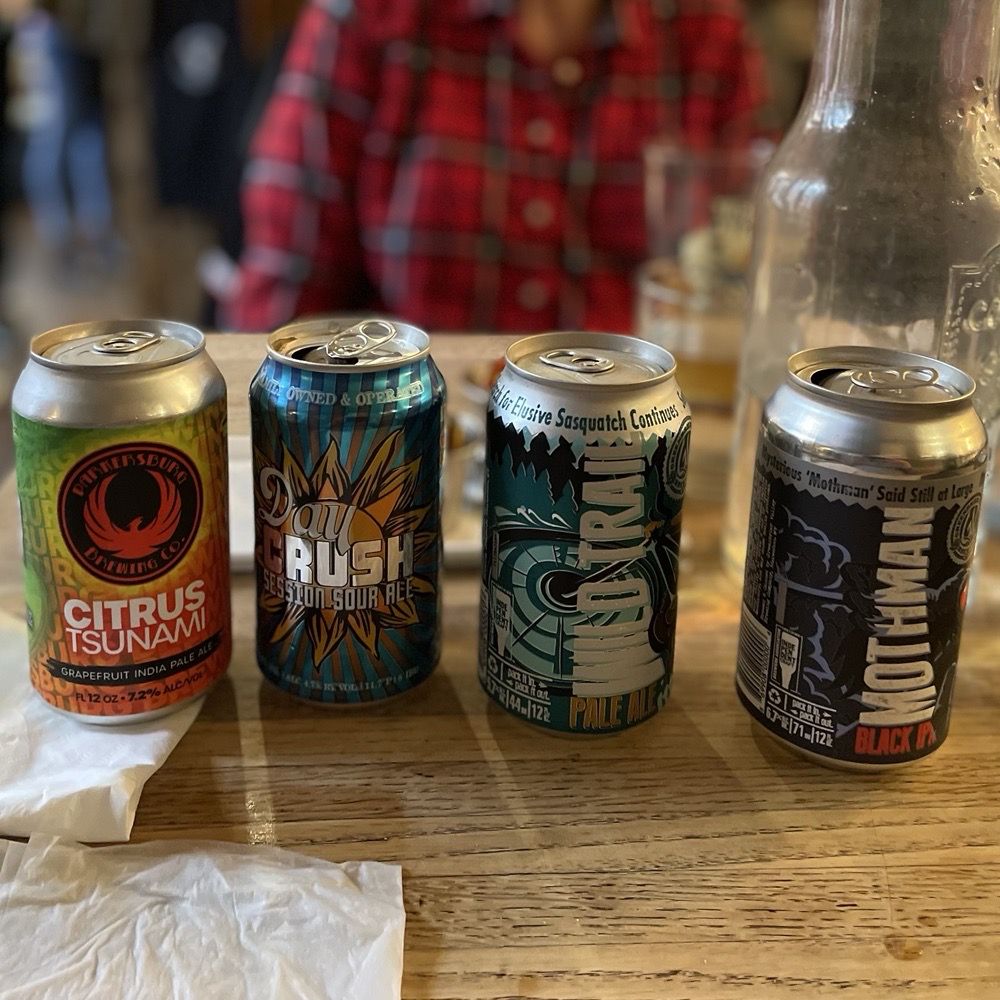 Snallygasters Cafe And Wine Bar