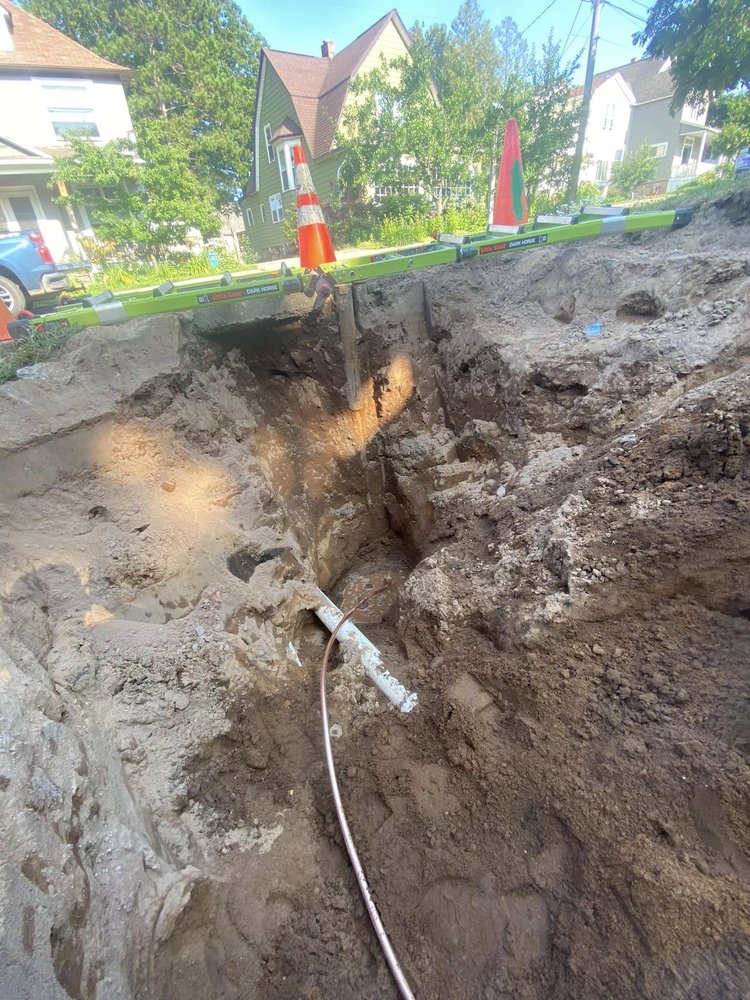 Slide of Superior Drain