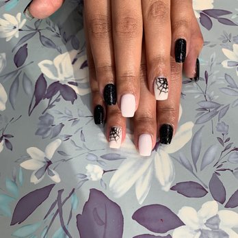Em nails spa - Halloween nails by Kevin! - Eyelash Service Near Me - Montrose, California Em nails spa - Halloween nails by Kevin! - Eyelash Service Near Me - Montrose, California