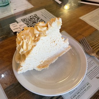 Pine Country Restaurant - Sugar free butterscotch pie - Breakfast & Brunch Near Me - Williams, Arizona