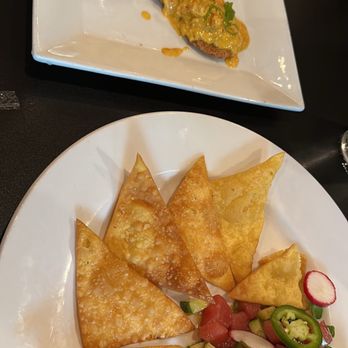 Cork & Cleaver - Fried Green Tomatoes with Crawfish Remoulade and Tuna Nachos - Gastropubs Near Me - Montgomery, Alabama