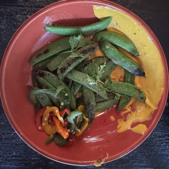 La Food Marketa - Blistered sugar peas - Latin American Near Me - Baltimore, Maryland