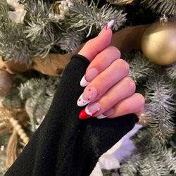 Nail Salon Near Me