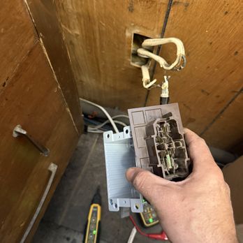 Volt Tech Electric - Mobile home wiring repair - Electricians Near Me Volt Tech Electric - Mobile home wiring repair - Electricians Near Me