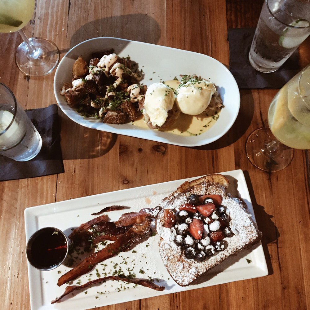 The Stubborn Mule - The Frenchman with peach sangria! IG: @_badassfoodie - New American Near Me - Orlando, Florida The Stubborn Mule - The Frenchman with peach sangria! IG: @_badassfoodie - New American Near Me - Orlando, Florida