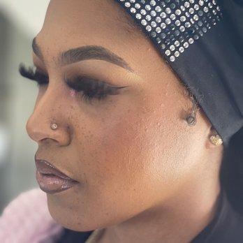 Juicy Glam Freckles - Now, if only I cud look as GORGEOUS as the owner.... - Eyelash Service Near Me
