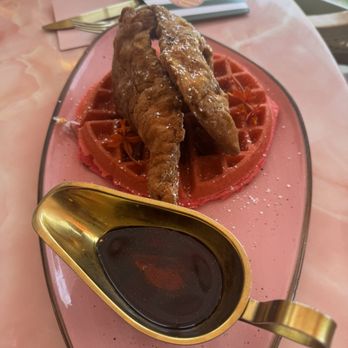 Nigel's Waterfront Restaurant - Chicken and Waffles - Bars Near Me - Long Beach, California Nigel's Waterfront Restaurant - Chicken and Waffles - Bars Near Me - Long Beach, California