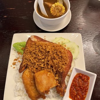 Twin Panda - Indonesian Near Me - Austin, Texas Twin Panda - Indonesian Near Me - Austin, Texas