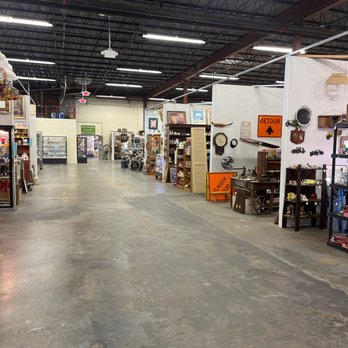 The Slatington Marketplace - Antiques Near Me - Slatington, Pennsylvania