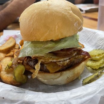 Fuddruckers - Burgers Near Me - Spartanburg, South Carolina Fuddruckers - Burgers Near Me - Spartanburg, South Carolina